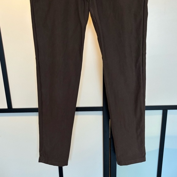 Lululemon ABC Pants Mens Size 30 Slim Fit Utilitech Abrasion Brown - Picture 3 of 16